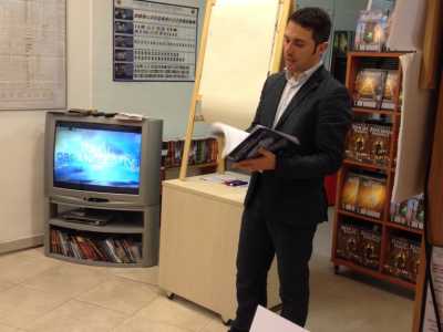 Fabio Rutigliano, direttore dei servizi introduttivi di Scientology Bari, una sorta di guida per i neofiti della religione
